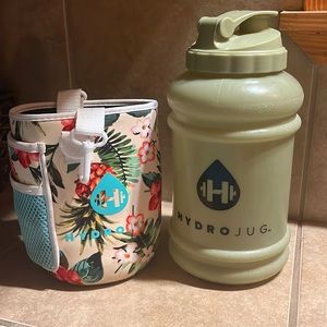 Hydro jug and sleeve